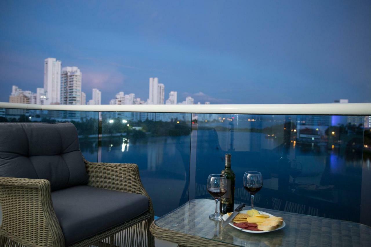 Poseidon Lake Apartments Cartagena Luaran gambar