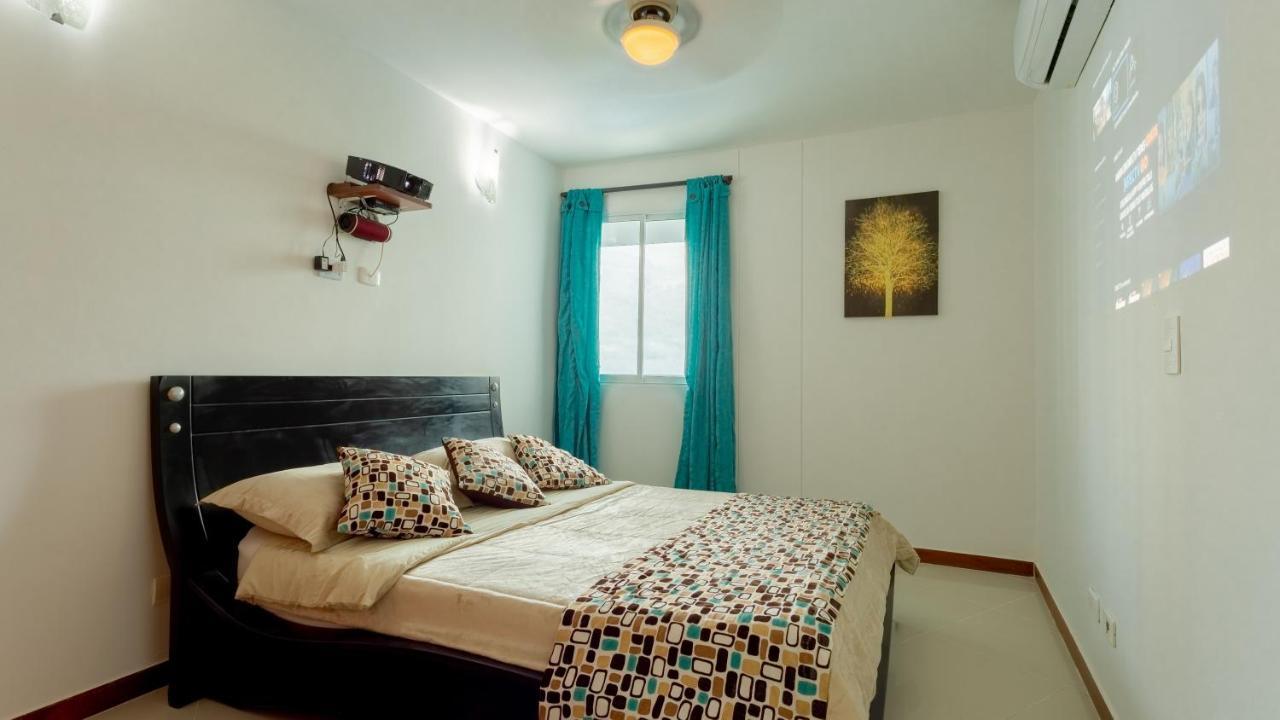 Poseidon Lake Apartments Cartagena Luaran gambar