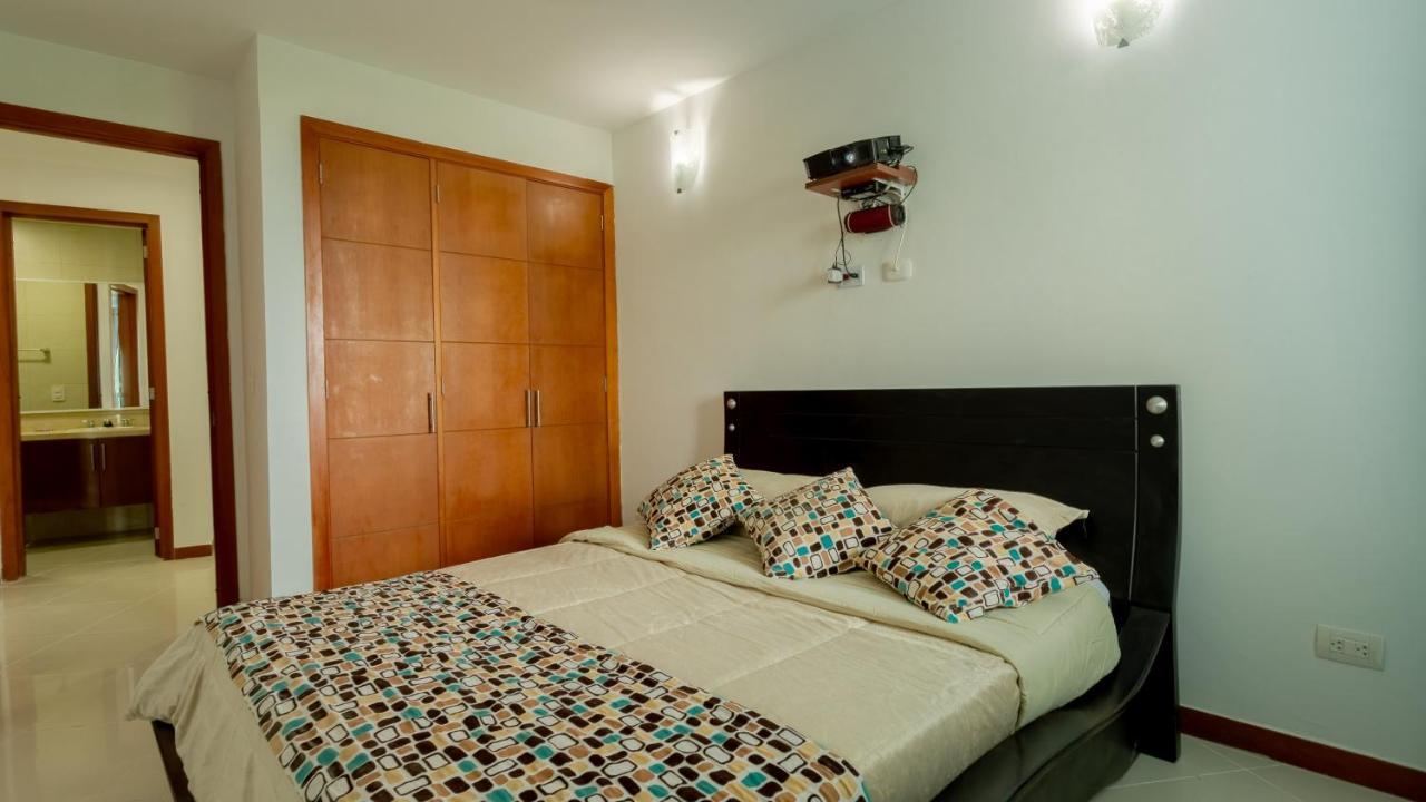 Poseidon Lake Apartments Cartagena Luaran gambar